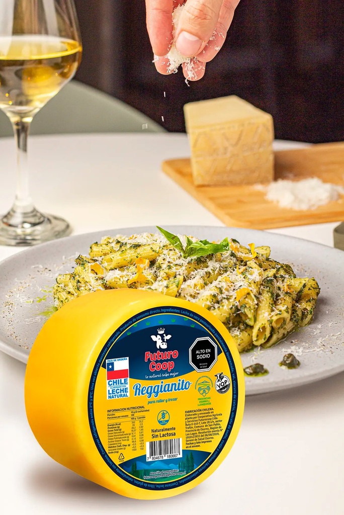 Queso Reggianito FuturoCoop · Rueda Completa 900 g a 1 kg